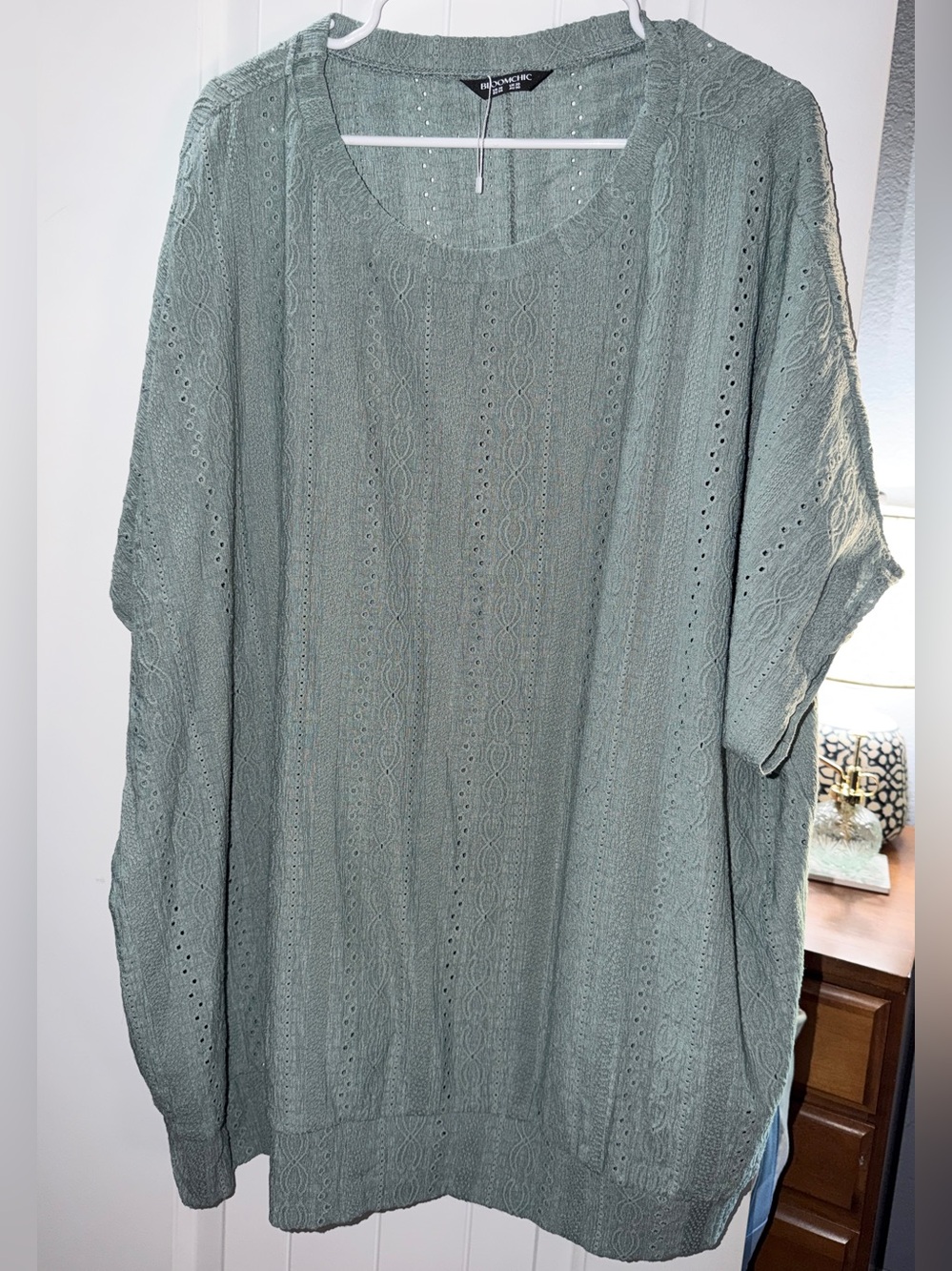 BloomChic Sage Cable-Knit Scoop-Neck Pullover